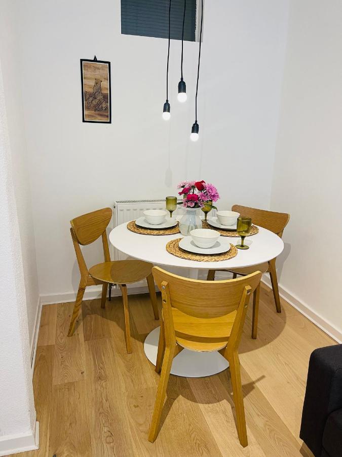 Ground Floor 1 Bedroom Flat In The City Centre Edinburgh Exterior foto