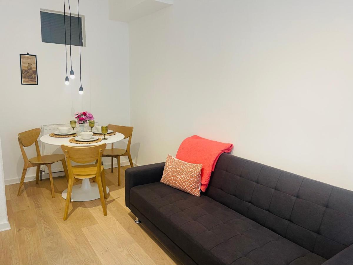 Ground Floor 1 Bedroom Flat In The City Centre Edinburgh Exterior foto