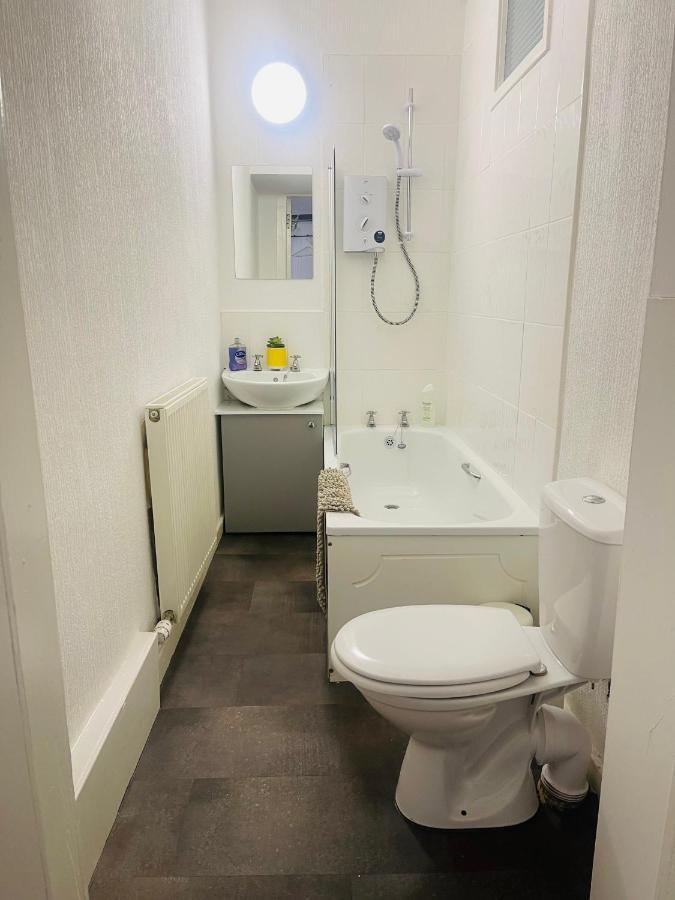 Ground Floor 1 Bedroom Flat In The City Centre Edinburgh Exterior foto