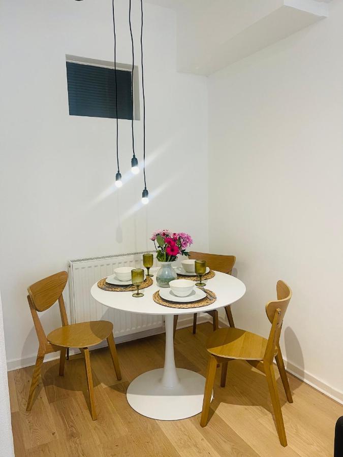 Ground Floor 1 Bedroom Flat In The City Centre Edinburgh Exterior foto