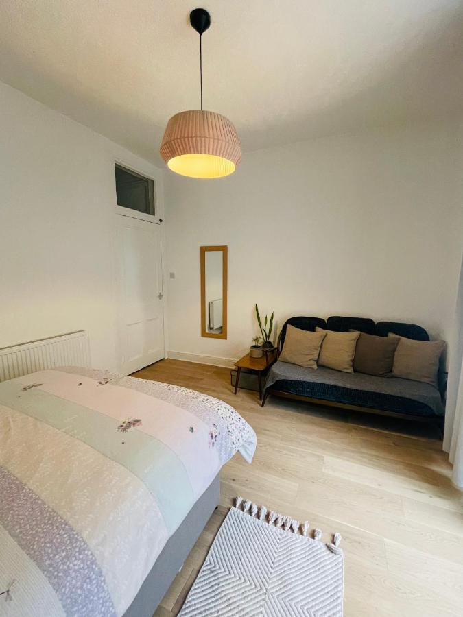 Ground Floor 1 Bedroom Flat In The City Centre Edinburgh Exterior foto
