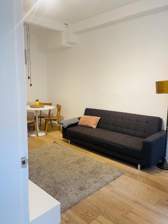 Ground Floor 1 Bedroom Flat In The City Centre Edinburgh Exterior foto