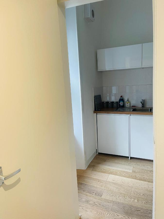 Ground Floor 1 Bedroom Flat In The City Centre Edinburgh Exterior foto